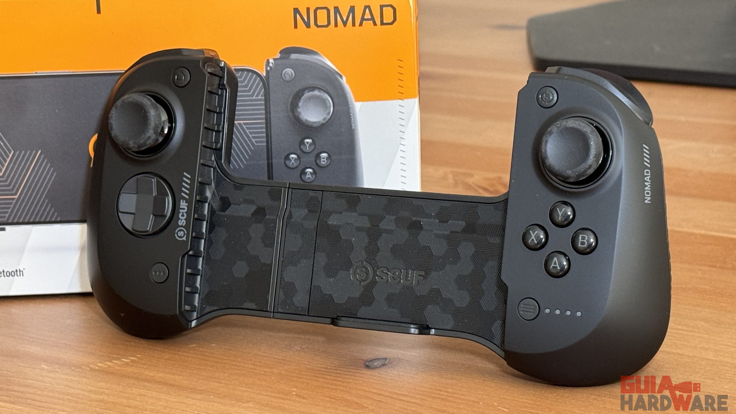 SCUF Nomad