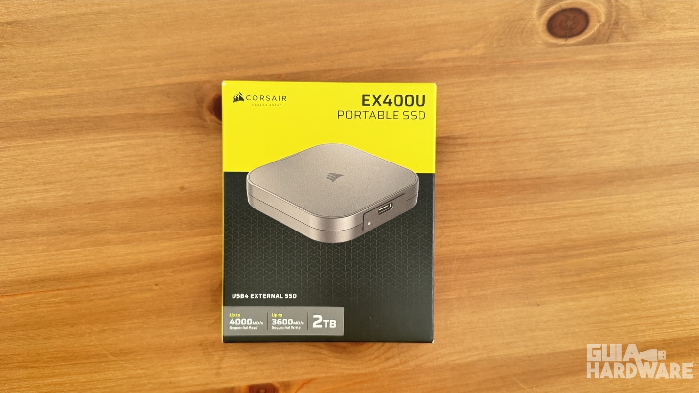 CORSAIR EX400U 2TB USB4